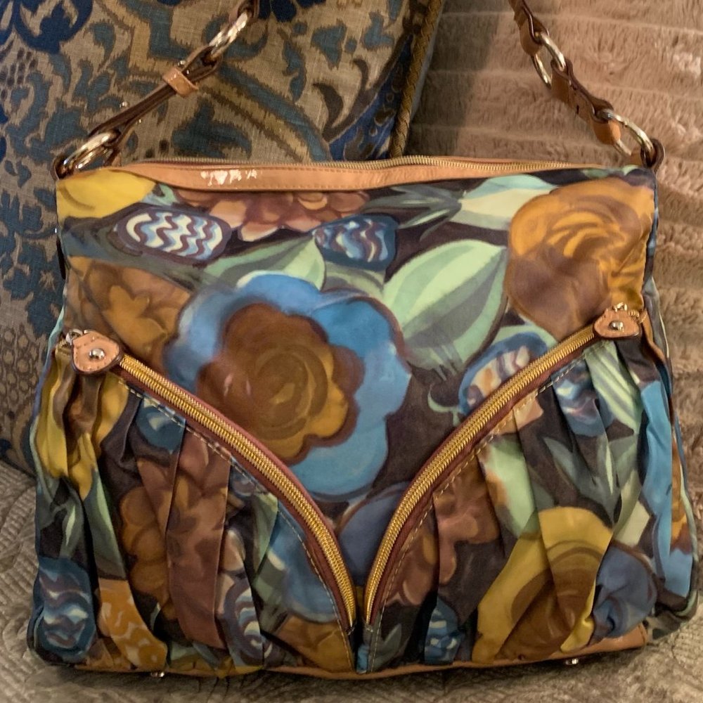 Sondra Roberts Blue Floral Tan Patent Leather HOBO